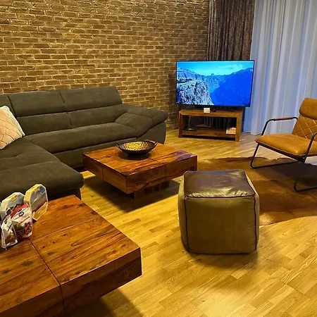 Villa Vysoke Tatry - Isc House For 13 People With 6 Extra Bed *