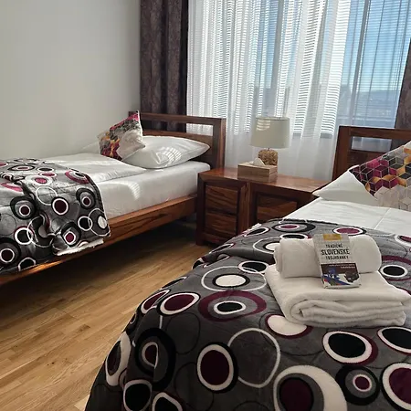 Vysoke Tatry - Isc House For 13 People With 6 Extra Bed Villa
