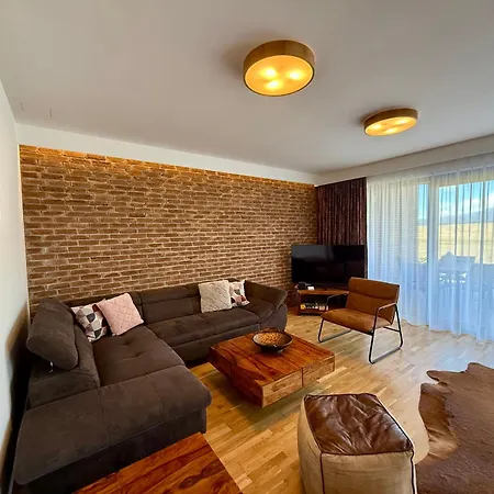 Vysoke Tatry - Isc House For 13 People With 6 Extra Bed Villa *