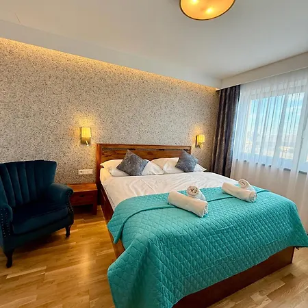 Vysoke Tatry - Isc House For 13 People With 6 Extra Bed * Poprad