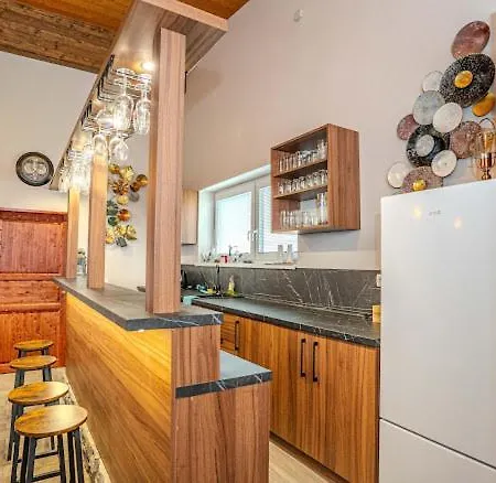 Willa Vysoke Tatry House For 19 People Isc Mlynica Poprad