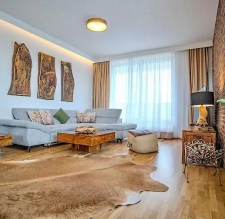 Vysoke Tatry House For 19 People Isc Mlynica * Poprad