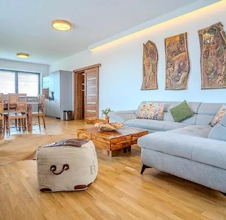 Vysoke Tatry House For 19 People Isc Mlynica