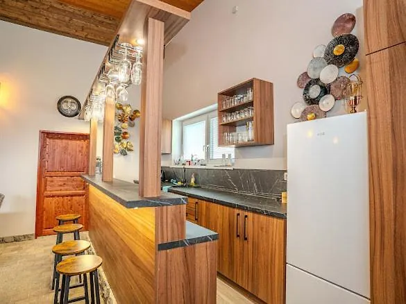 Villa Vysoke Tatry House For 19 People Isc Mlynica Poprad