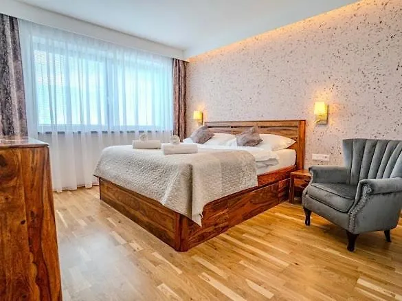 Vysoke Tatry House For 19 People Isc Mlynica Villa Poprad