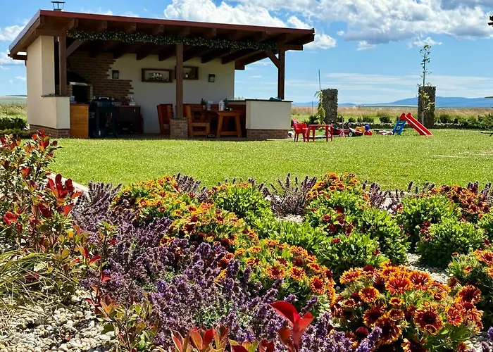 Vysoke Tatry House For 19 People Isc Mlynica * Poprad